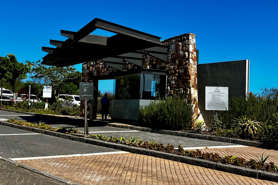 Commercial Property for Sale in Oubaai Western Cape